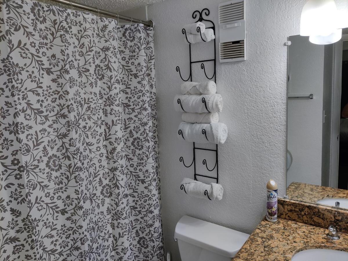 Centauri Vacation Rentals Beautiful 2-Bedroom Condo, Near All Orlando Attractions, Free Parking & Wi-Fi, King Bed, #1 外观 照片