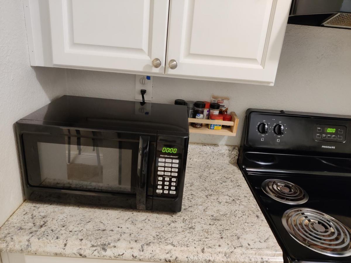 Centauri Vacation Rentals Beautiful 2-Bedroom Condo, Near All Orlando Attractions, Free Parking & Wi-Fi, King Bed, #1 外观 照片