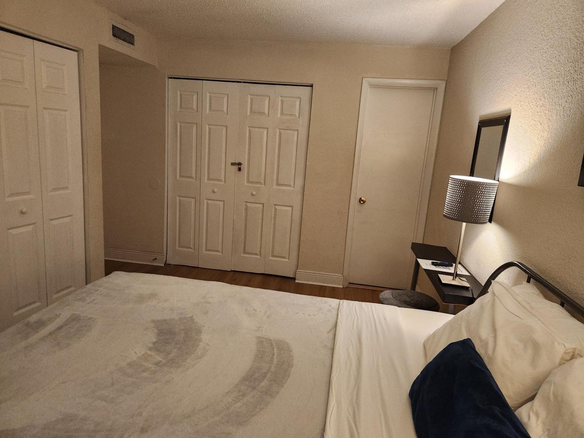 Centauri Vacation Rentals Beautiful 2-Bedroom Condo, Near All Orlando Attractions, Free Parking & Wi-Fi, King Bed, #1 外观 照片